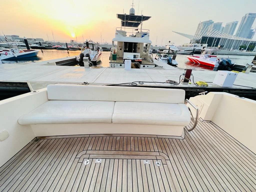 yacht-rear-deck-sunset-dubai